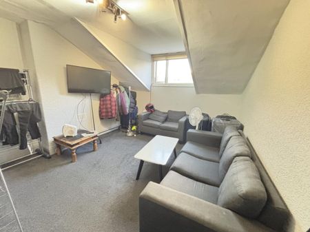 Flat 4 19 Cardigan Road, Leeds, LS6 3AE - Photo 5