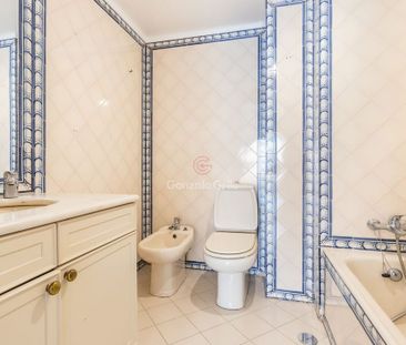 Cascais e Estoril, Lisbon 2750-368 - Photo 2