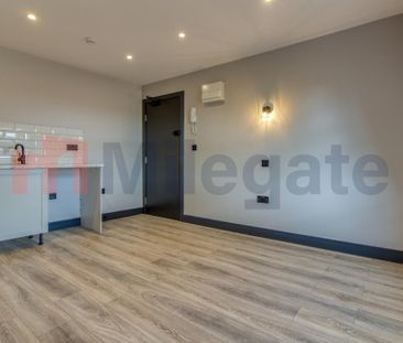 Studio to rent - Photo 2