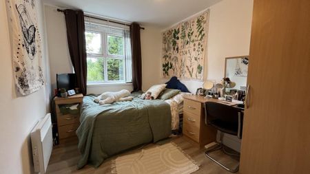 2 bedroom flat to rent - Photo 5