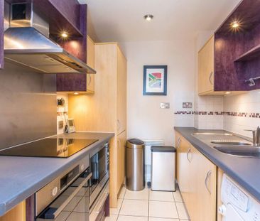 1 bedroom flat to rent - Photo 5