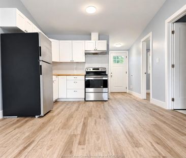 For Lease - 281 RICHMOND Street Unit# 3, Amherstburg, Ontario - Photo 1