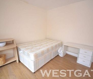 4 Bed - Wykeham Road, Reading - Photo 6