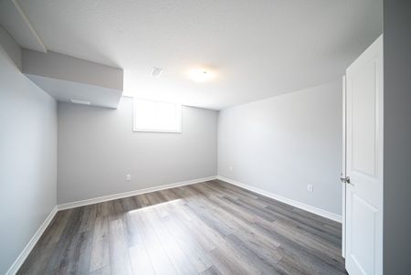 For Lease - 31 Mair Avenue Unit# Lower, Brantford, Ontario - Photo 3