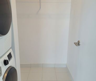 For Lease - 38 Honeycrisp Crescent Unit# 1517, Vaughan, Ontario - Photo 2