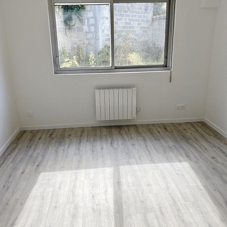 Location Appartement 2 pièces 35m² BORDEAUX 33000 - Photo 1