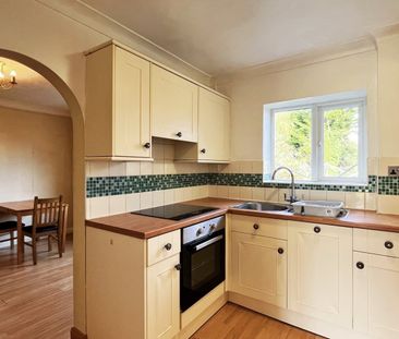 4 Bed End Terrace, Brabazon Road, BS34 - Photo 5