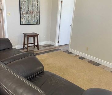 For Lease - 2906 Hwy 2 Highway Unit# 4, Clarington, Ontario - Photo 3