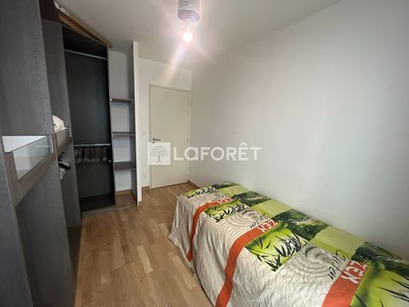 Apartment - Photo 2