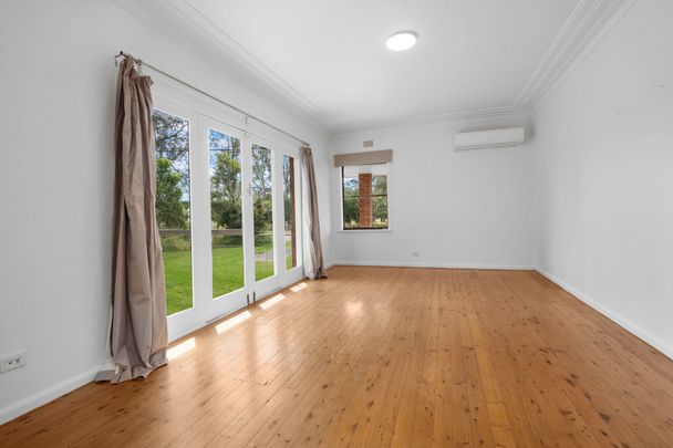 Equestrian Lifestyle Awaits - 3-Bed, 2-Bath Home on 5 Acres - Photo 1