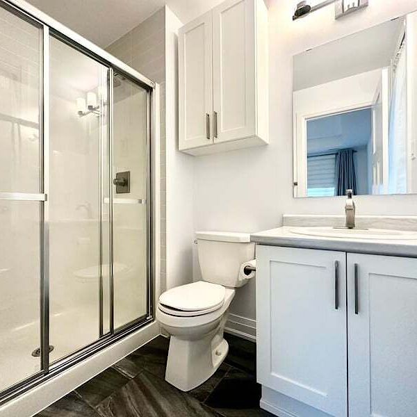 10 Jaguar Private, Stittsville, Ottawa, ON - Photo 1