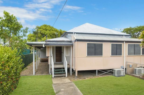 1/12 Second Street, Railway Estate. - Photo 1