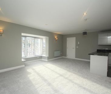 2 bedroom flat to rent - Photo 3