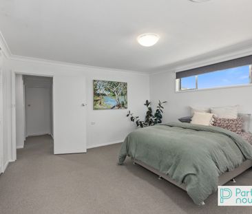 9 Yarmouth Parade, TAMWORTH NSW 2340 - Photo 4