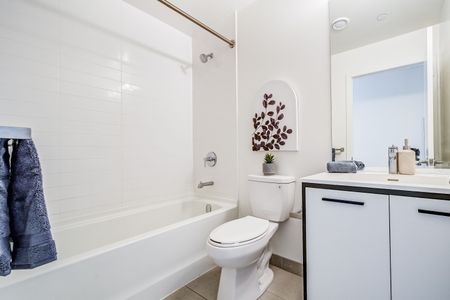 For Lease - 185 Deerfield Road Unit# 1110, Newmarket, Ontario - Photo 4