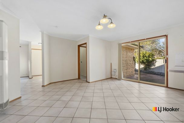 Good Sized Family Townhouse - Photo 1