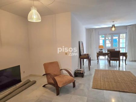 Piso en alquiler en Playa Bajadilla-Puertos - Photo 3