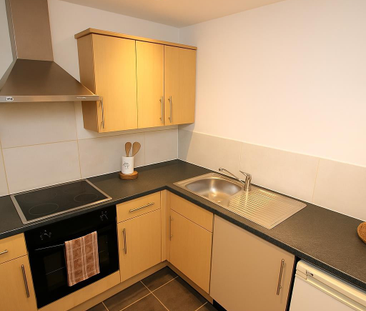 2 bedroom apartment to rent - Photo 4 | Rentumo