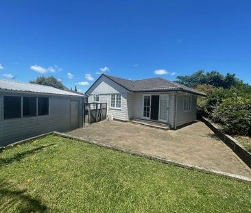 9 Towra Place, Botany Downs, Auckland - Photo 4