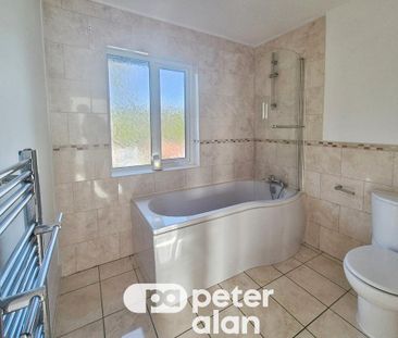 2 bedroom semi-detached house to rent - Photo 6