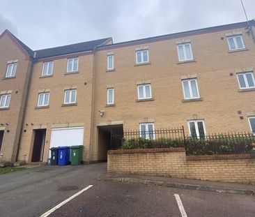 Brook View, Northampton, Grange Park - Photo 5