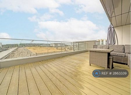 2 bedroom flat to rent - Photo 4