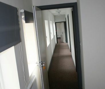 Flat to rent on - Photo 5