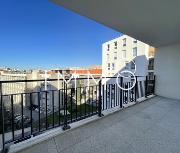 Location Appartement 2 pièces 39m² MARSEILLE 5ème - Photo 3
