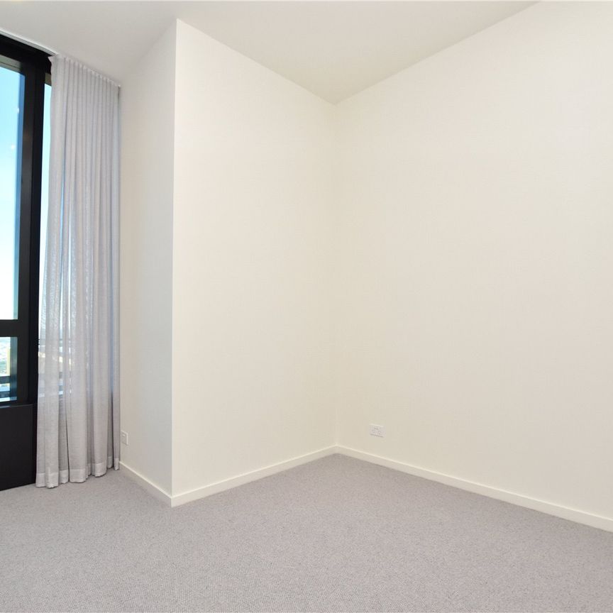 7203/70 Southbank Boulevard - Photo 1