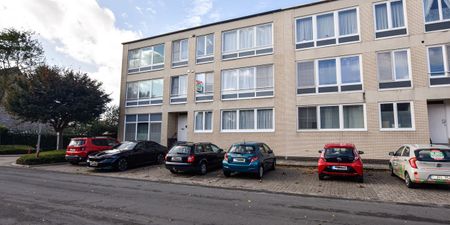 Appartement te huur in Sint-Kruis voor € 850 met 2 slaapkamers - Photo 2