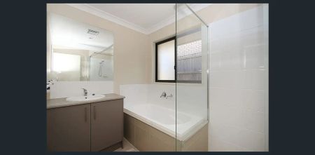 “Spacious Family Home in a Peaceful Estate” - Photo 5