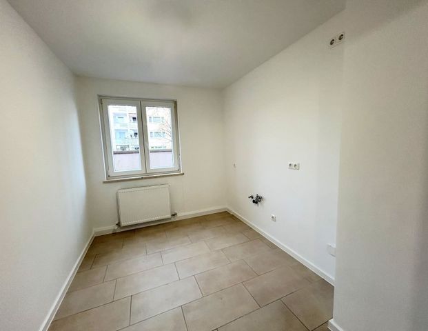 Gemütlich & gut gelegen: 2,5-Zimmer-Wohnung mit Südloggia in Moosach - Foto 1