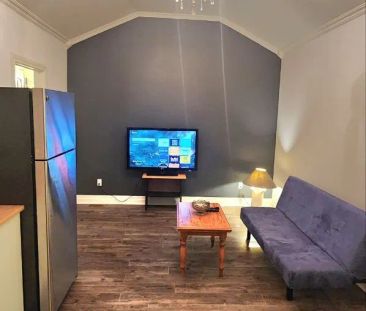 42 Fergus Avenue W #FRONT - Photo 5