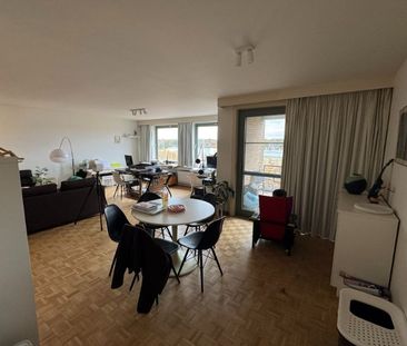 Appartement in Genk-centrum tegenover Shopping1 - Photo 2
