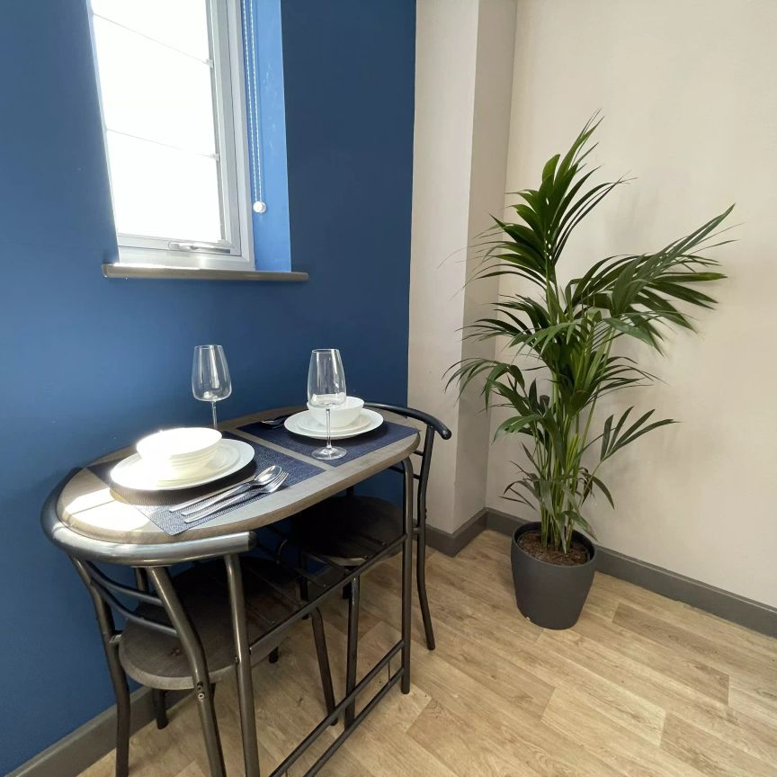 Sapphire Studio - Photo 1