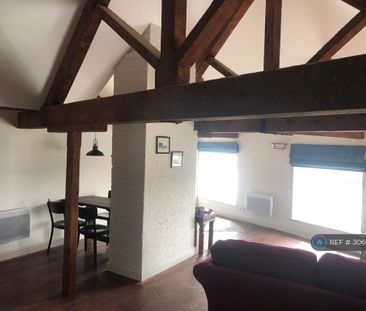 1 bedroom flat to rent - Photo 2