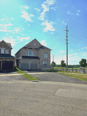 For Lease - 40 Thatcher Crescent, East Gwillimbury, Ontario - Photo 5
