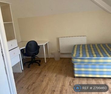 1 bedroom in a house share to rent - Photo 6