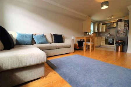 Albany Court, Albany Road, Twerton, Bath, BA2 - Photo 2