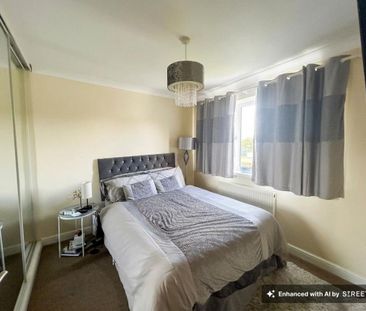 4 bedroom detached house to rent - Photo 5