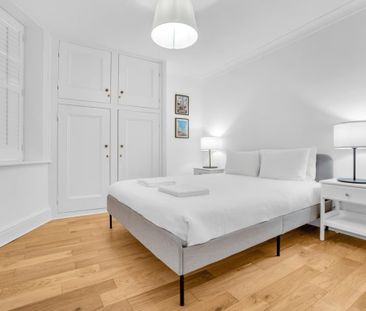 2 Bed Flat, Chesham Place, BN2 - Photo 4