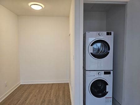 For Lease - 3071 Trafalgar Road Unit# 804, Oakville, Ontario - Photo 3