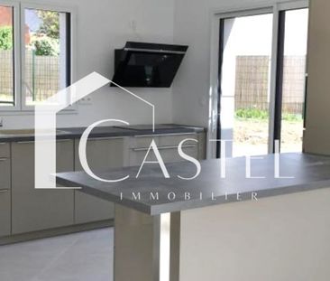 Maison • Orgeval - Photo 5