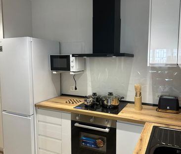 Apartamento planta baja en alquiler en Malaga - Photo 4
