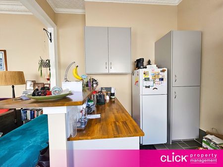 Convenient One-Bedroom Living in St Kilda - Photo 5