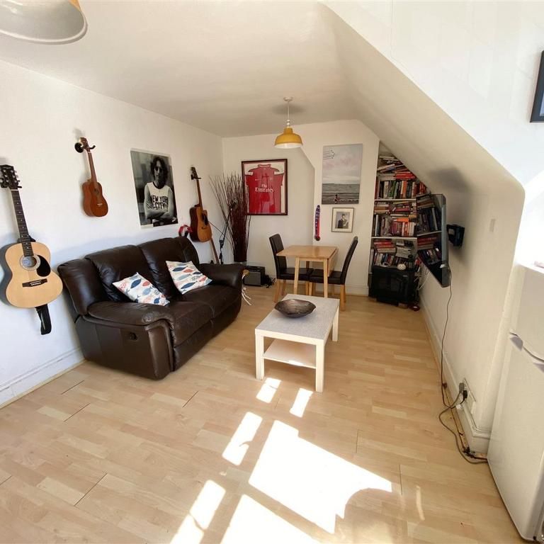 1 bedroom apartment to rent - Photo 1