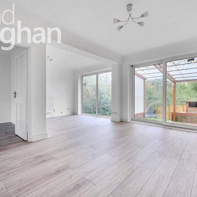 3 bedroom bungalow to rent - Photo 1