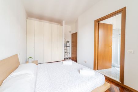 Piazza Arnoldo Mondadori, Milan, Lombardy 20122 - Photo 5