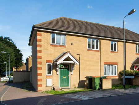 5 bedroom semi-detached house to rent - Photo 5