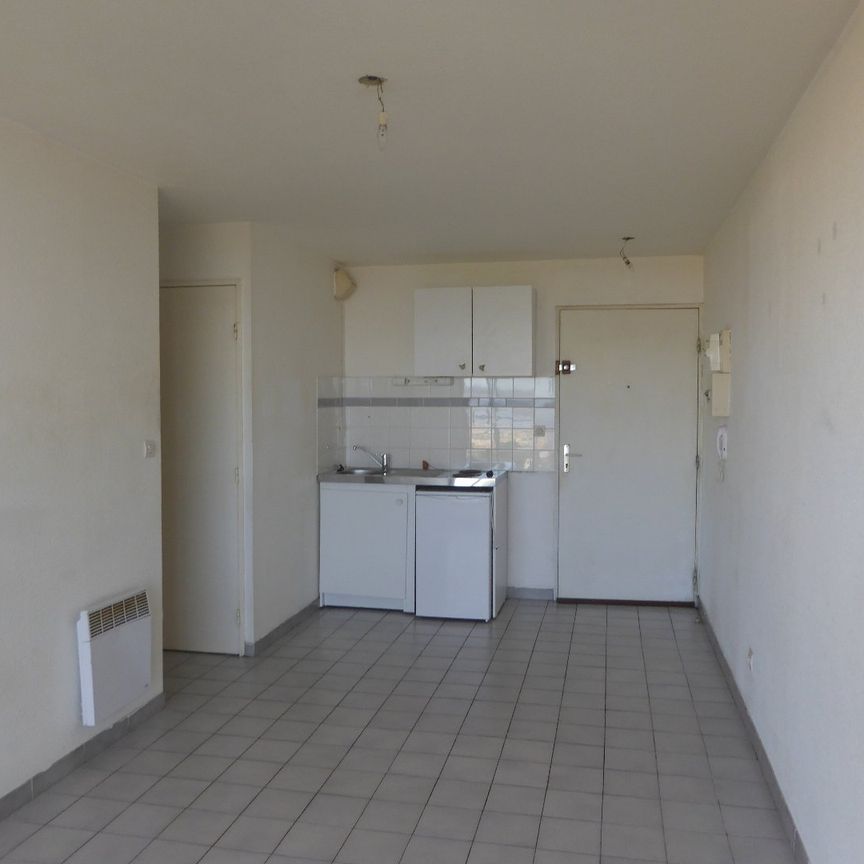 Location Appartement 2 pièces 25m² SETE 34200 - Photo 1